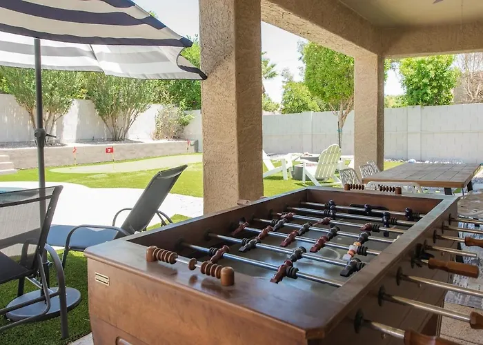 Scottsdale Paradise Poolside With Hot Tub & Gym Holiday home