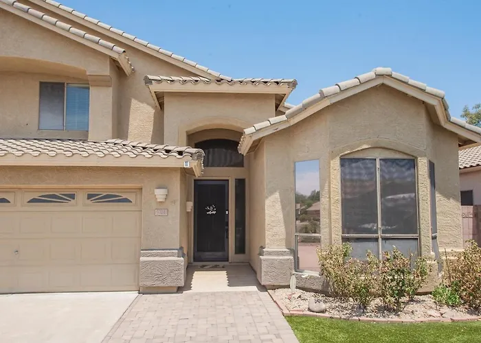Scottsdale Paradise Poolside With Hot Tub & Gym Holiday home Phoenix