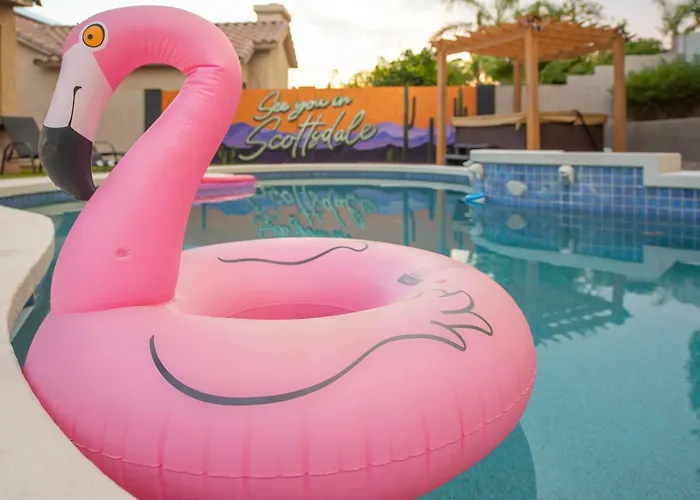 Scottsdale Paradise Poolside With Hot Tub & Gym Holiday home Phoenix